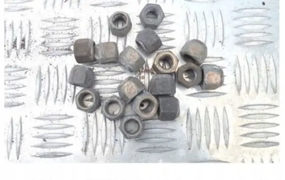 Subaru Legacy Nuts/bolts 