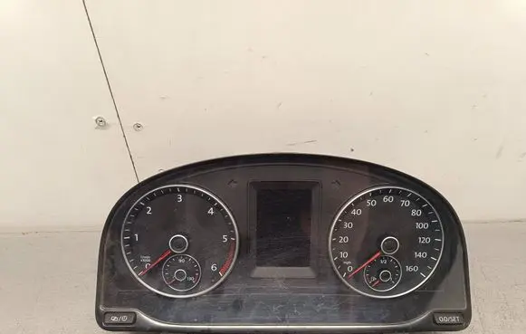 Volkswagen Touran II Speedometer (instrument cluster) 1T0920975G VDD024040 1419014651