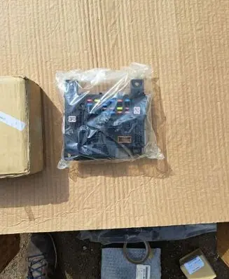 Mitsubishi Lancer VIII Comfort/convenience module 8637A825