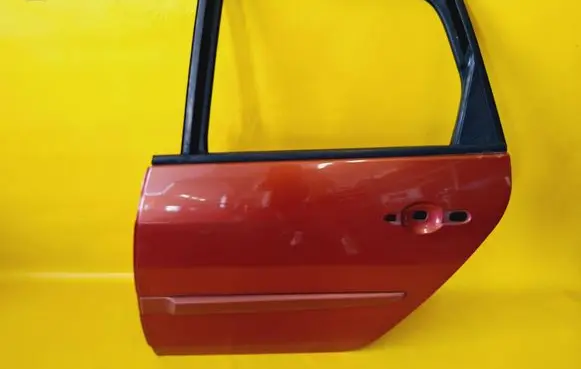 Renault Scenic II - Grand scenic II Rear door 