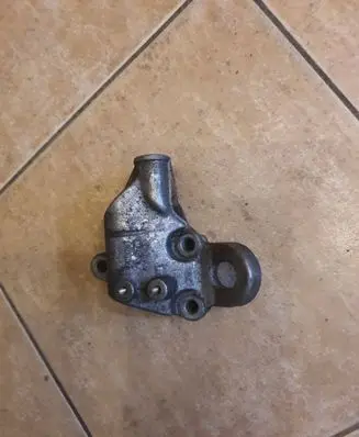 Audi A6 S6 C4 4A Engine mounting bracket 046145515F