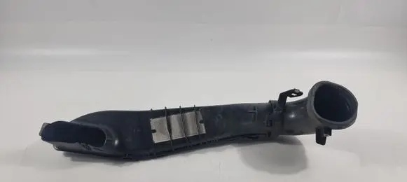 Land Rover Discovery 5 Air intake duct part HY329H706AB