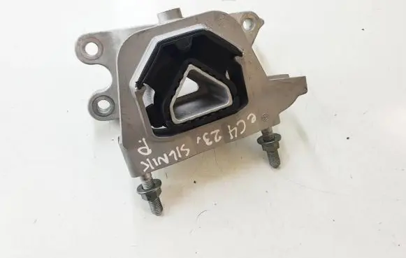 Citroen C4 III e-C4 Engine mount vacuum valve 
