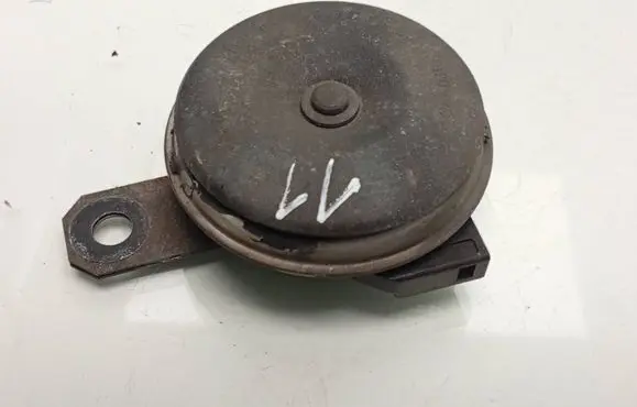 Toyota RAV 4 (XA30) Horn signal 000030