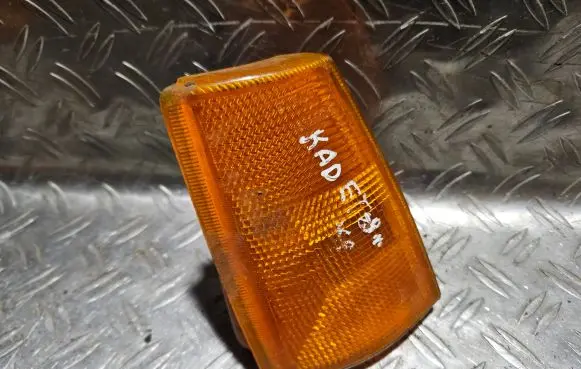 Opel Kadett E Front indicator light 6R0145464 6R01
