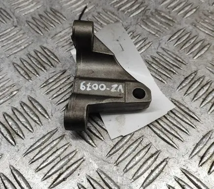 BMW 4 F32 F33 Fuel pump bracket 8511628