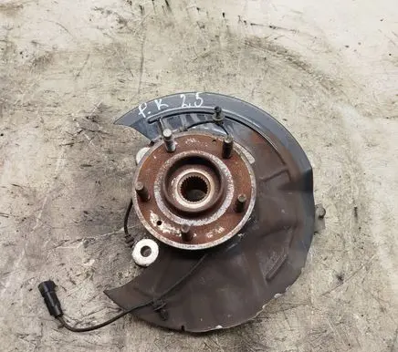 Opel Insignia B Front wheel hub spindle knuckle