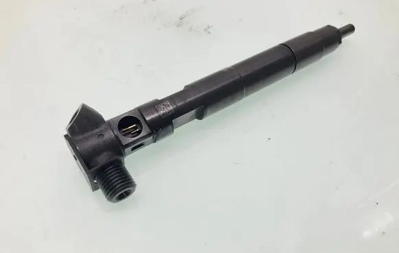 Mercedes-Benz Sprinter W906 Fuel injector A6510703087 28307309