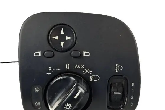 Mercedes-Benz C W203 Light switch A2035450604