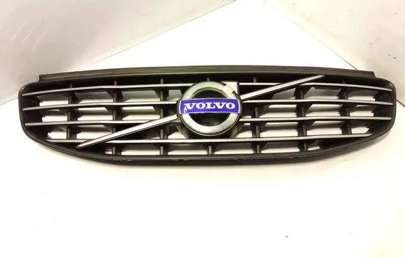 Volvo XC60 Front bumper upper radiator grill 31333832 31336836