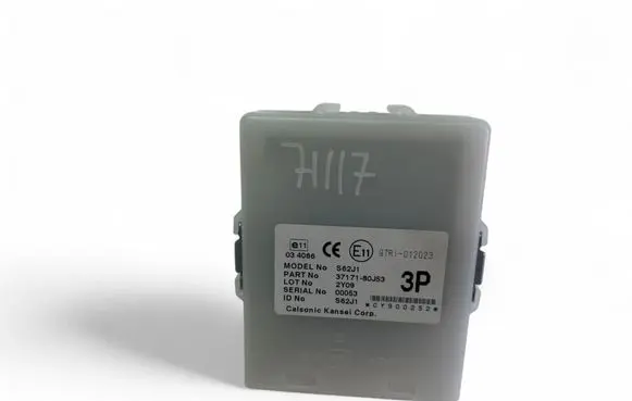 Suzuki SX4 Door central lock control unit/module 3717180J53