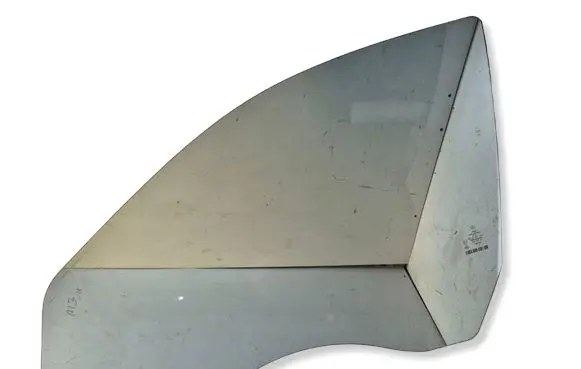 Mercedes-Benz E W211 Front door window glass four-door 43R00262