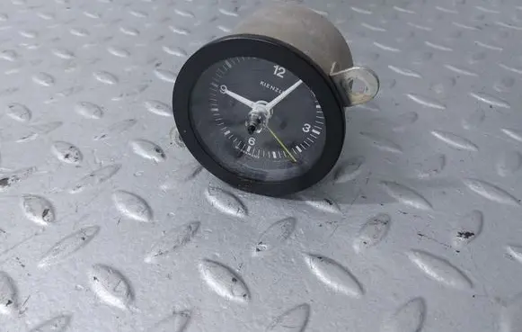 Rolls-Royce Silver Shadow Clock UD18829