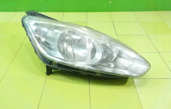 Ford Grand C-MAX Headlight/headlamp AM5113W029BE