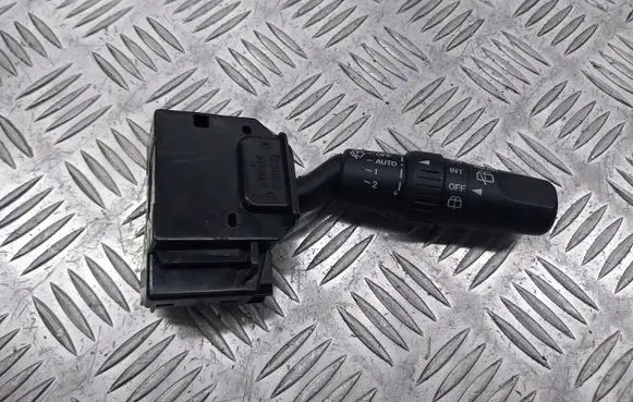 Mazda 3 I Wiper switch 17D682