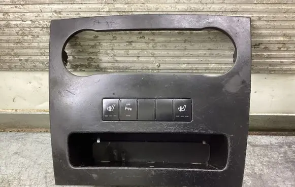 Mercedes-Benz A W169 Seat heating switch 1698209010 33460902