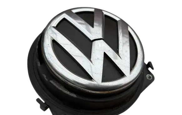 Volkswagen Golf VI Tailgate/trunk/boot exterior handle 3C5827469J