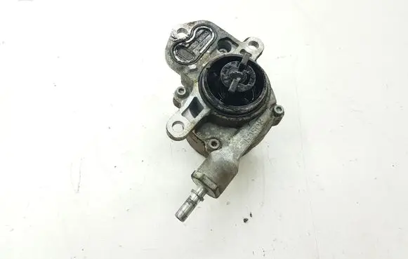 Peugeot 307 Vacuum pump 