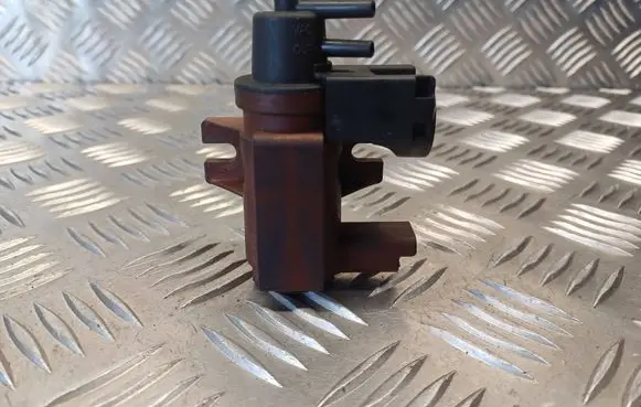 Ford Galaxy Turbo solenoid valve 6G9Q9E882CA 70177100
