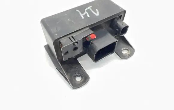 Mercedes-Benz ML W163 Glow plug pre-heat relay 0285454032