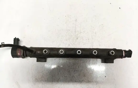 Fuel main line pipe