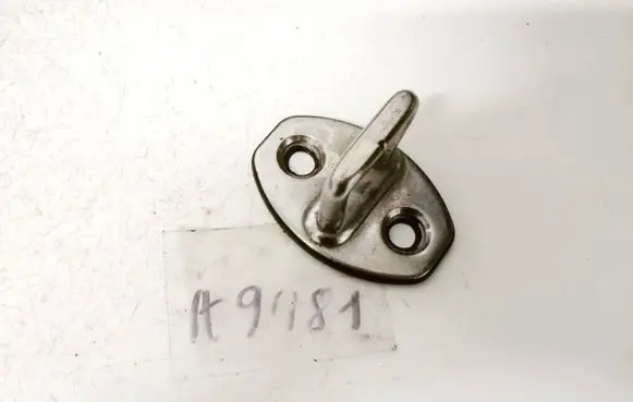 Volkswagen PASSAT B6 Front door lock loop/hook striker 3C0837033B