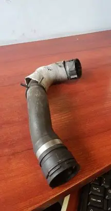 BMW 1 E81 E87 Engine coolant pipe/hose 7552404