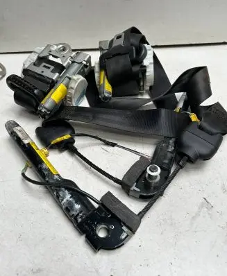 Ford Ka Front seatbelt 34100909 34019804 34100909B