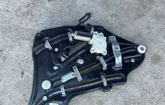 Mercedes-Benz CLK A209 C209 Rear door window regulator with motor A2096700103