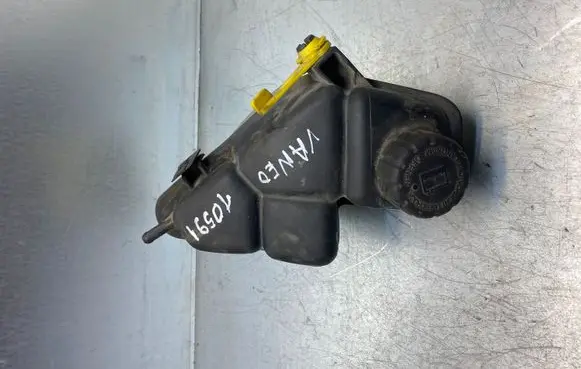 Mercedes-Benz Vaneo W414 Coolant expansion tank/reservoir 1685000249