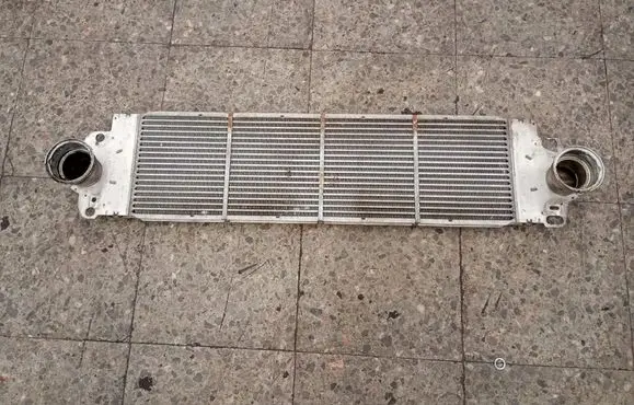 Volkswagen Multivan T5 Intercooler radiator 7h0145804a