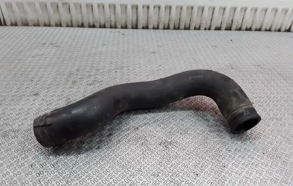 Ford Maverick Engine coolant pipe/hose