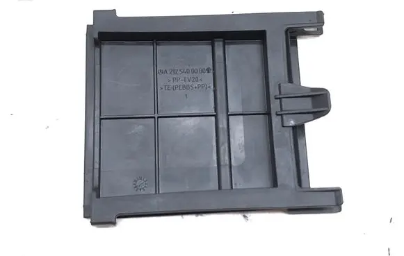 Mercedes-Benz E W212 Fuse box cover A2125400080
