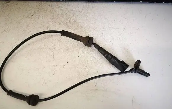 Ford Focus ABS brake wheel speed sensor 98AG2B372AE
