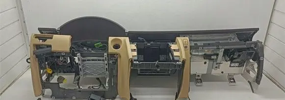 Volkswagen Phaeton Dashboard