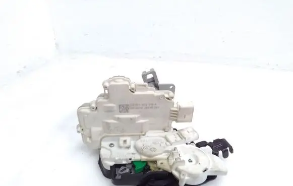 Porsche Panamera (971) Rear door lock 971839016A