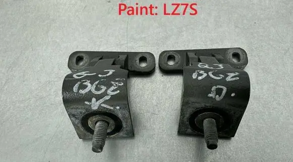 Audi Q3 8U Rear door upper hinge 8U08272999D 8U0827300D
