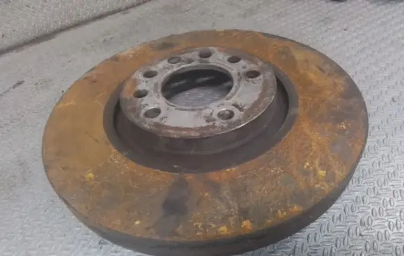 Opel Zafira B Front brake disc
