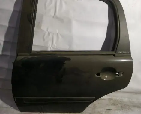 Citroen C3 Rear door juodos