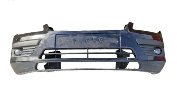 Ford Focus Front bumper 4M51-17757-A