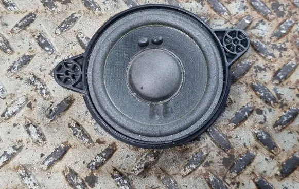 Mercedes-Benz A W176 Panel speaker A2468200202