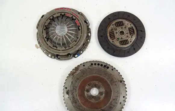 Nissan Micra K14 Clutch set kit 302050736R 302103950R 301012572R