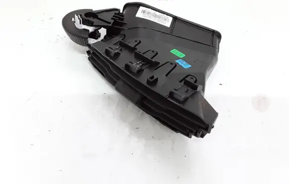 Ford Focus Dash center air vent grill F1EBA014L21BBW