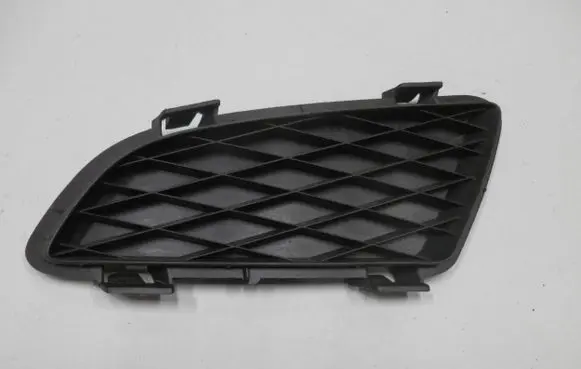 Mazda 6 Front fog light trim/grill GJ6A50C21LEWA