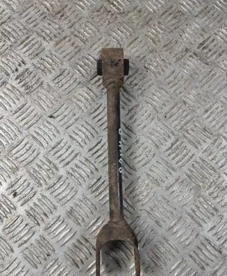 Toyota RAV 4 (XA50) Rear control arm