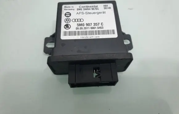 Volkswagen Golf VI Light module LCM 5M0907357C