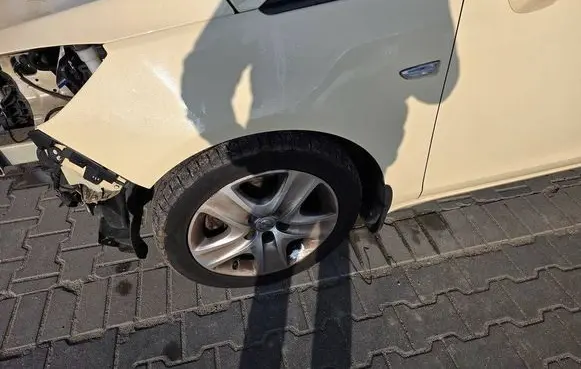 Opel Zafira C Fender 
