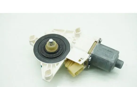 Rear door window regulator with motor