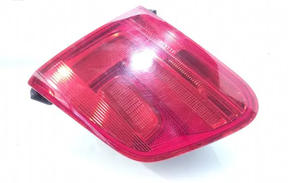 Volkswagen Tiguan Tailgate rear/tail lights 5N0945310