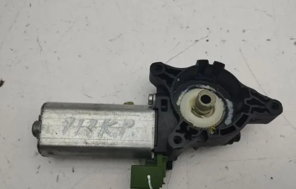Audi A5 Seat adjustment motor 